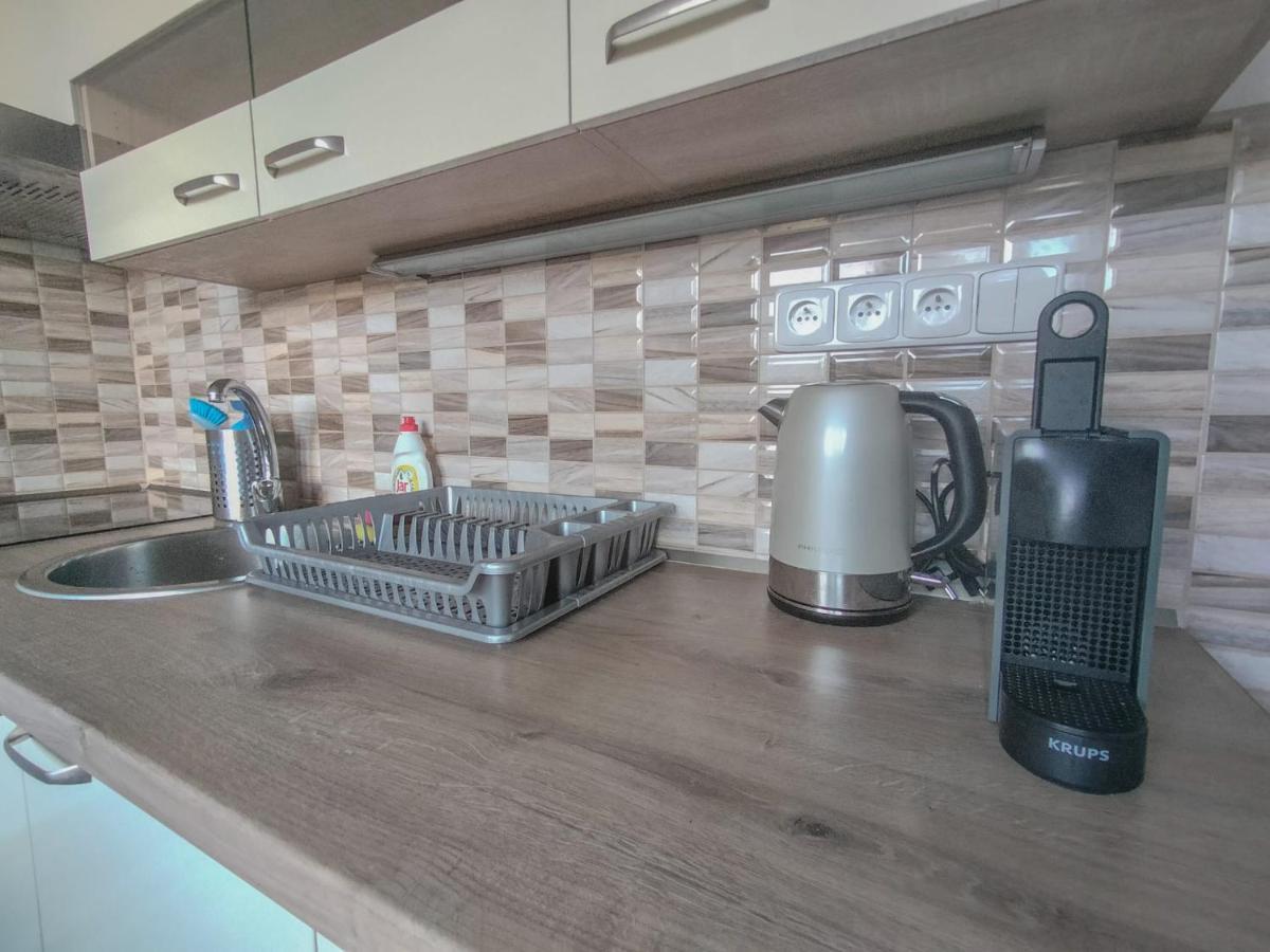 Apartmanek Protez جانسك لازني المظهر الخارجي الصورة