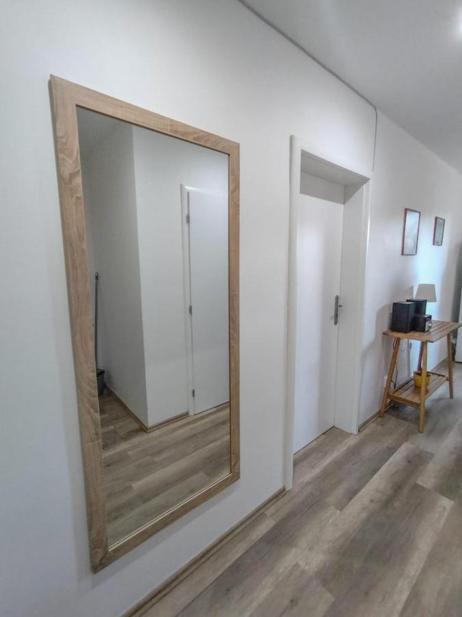 Apartmanek Protez جانسك لازني المظهر الخارجي الصورة